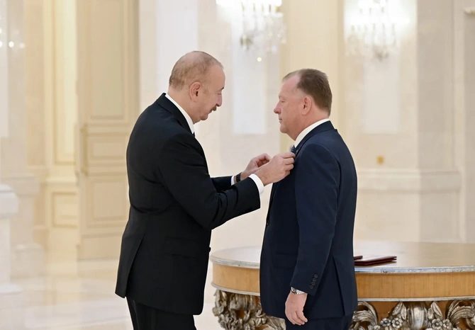 İlham Əliyev Beynəlxalq Cüdo Federasiyasının prezidentini qəbul edib - FOTOLAR İlham Əliyev Beynəlxalq Cüdo Federasiyasının prezidentini qəbul edib - FOTOLAR