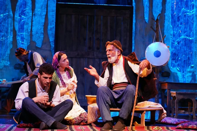 V Şəki Beynəlxalq Teatr Festivalı keçirilir - FOTOLAR