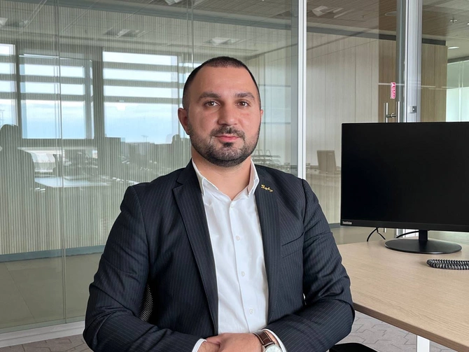 Süni intellekt heç vaxt onların çörəyini əlindən ala bilməyəcək Süni intellekt heç vaxt onların çörəyini əlindən ala bilməyəcək