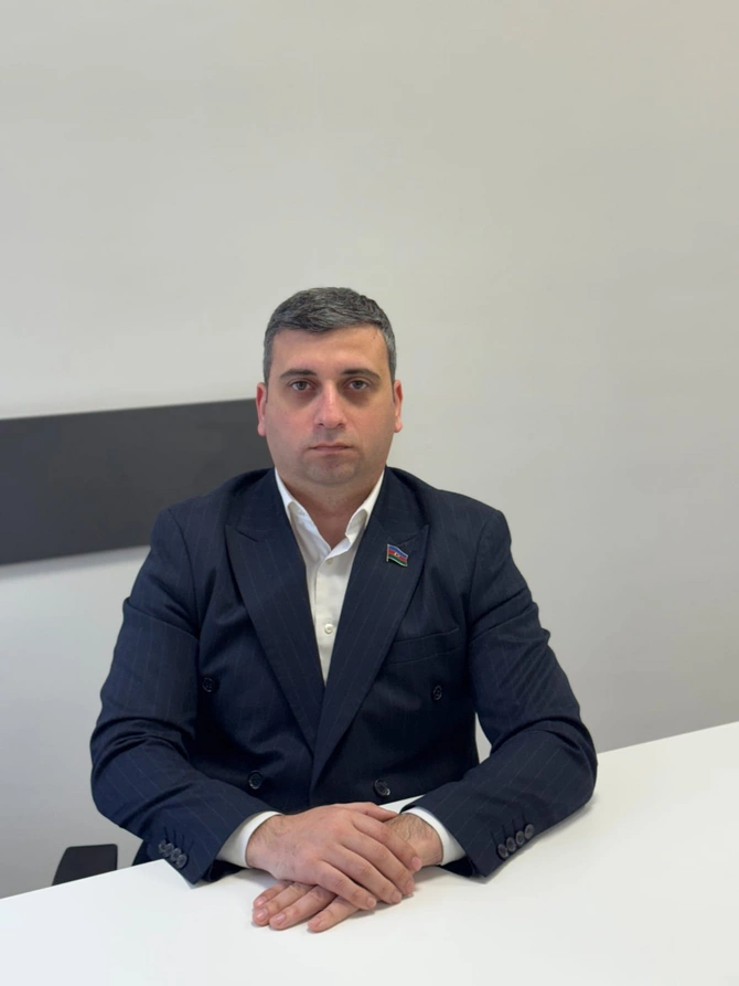 Elektrik avtomobilləri niyə hibridlərə çata bilmir? — Açıqlama