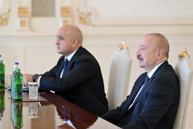 İlham Əliyev Neuberger Berman şirkətinin sədri və baş icraçı direktorunu qəbul edib - FOTOLAR İlham Əliyev Neuberger Berman şirkətinin sədri və baş icraçı direktorunu qəbul edib - FOTOLAR