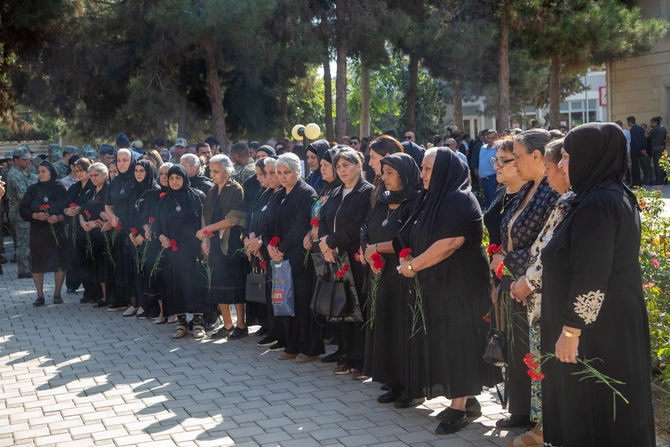 Salyanda 27 Sentyabr – Anım Günü münasibətiləşəhidlərin xatirəsi anıldı - FOTOLAR