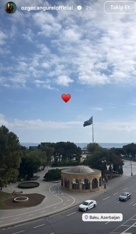 Özge Gürel Bakıya gəldi – FOTO