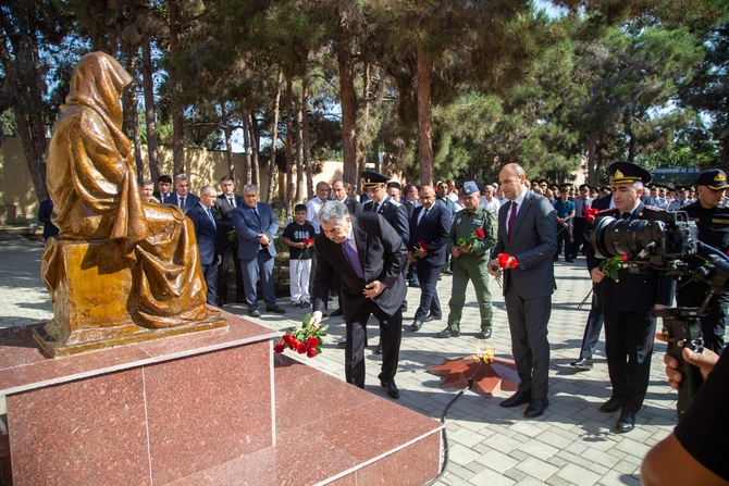 Salyanda 27 Sentyabr – Anım Günü münasibətiləşəhidlərin xatirəsi anıldı - FOTOLAR