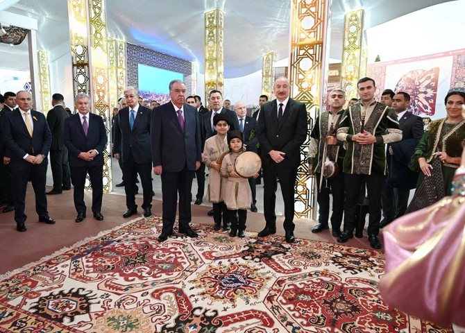 Prezident İlham Əliyev MDB Ölkələrinin Milli Kulinariya Festivalı ilə tanış olub, rəsmi qəbulda iştirak edib - FOTOLAR