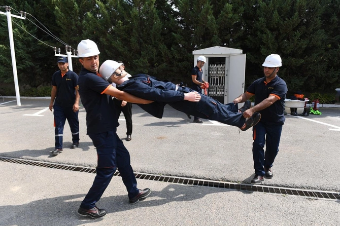 Yeni nəsil energetiklər: Şəbəkənin memarları: 9-cu finalçı müəyyənləşdi - VİDEO/FOTOLAR Yeni nəsil energetiklər: Şəbəkənin memarları: 9-cu finalçı müəyyənləşdi - VİDEO/FOTOLAR