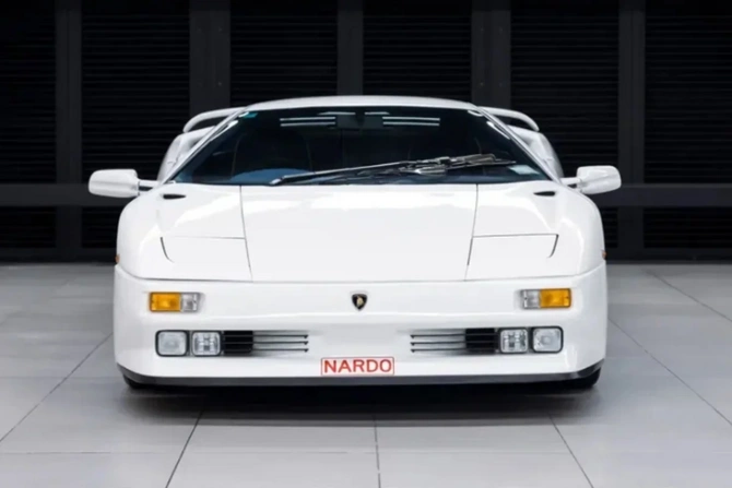 Bruney kral ailəsinə məxsus unikal Lamborghini hərraca çıxarılır - FOTOLAR