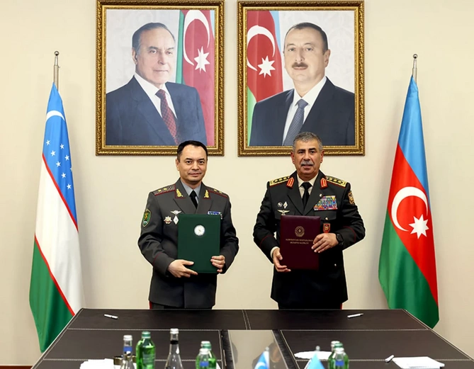 Azərbaycan və Özbəkistan Müdafiə nazirlikləri arasında İkitərəfli Hərbi Əməkdaşlıq planı imzalanıb - FOTO