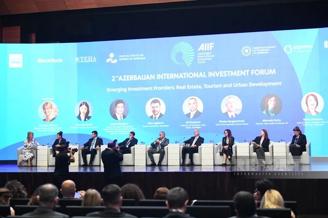 AIIF 2026-da Azərbaycanda yeni investisiya istiqamətləri ilə bağlı sessiya baş tutub - FOTOLAR AIIF 2026-da Azərbaycanda yeni investisiya istiqamətləri ilə bağlı sessiya baş tutub - FOTOLAR