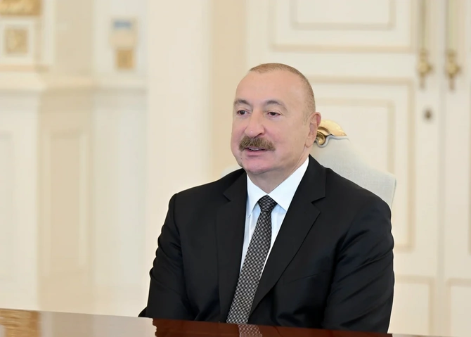 İlham Əliyev Böyük Britaniyanın ticarət üzrə dövlət nazirini qəbul edib - FOTOLAR