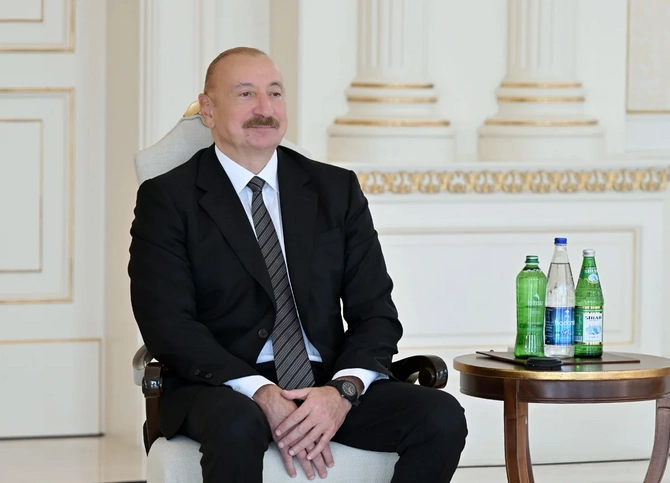 İlham Əliyev Estoniyanın Azərbaycanda yeni təyin olunmuş səfirini qəbul etdi — FOTOLAR