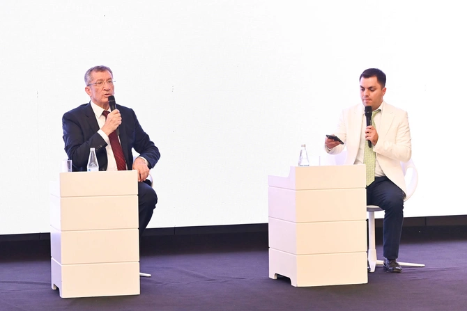 Bakıda professor Ziya Səlcuqun təhsil işçiləri üçün ustad dərsi keçirilib — FOTOLAR