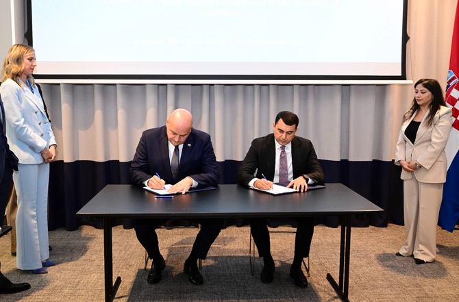 Azərbaycan və Xorvatiya arasında iqtisadi əməkdaşlığın təşviqi üzrə Birgə Komissiyanın 4-cü iclası keçirilib - FOTOLAR