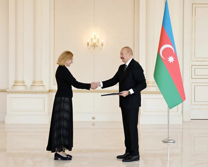 İlham Əliyev Estoniyanın Azərbaycanda yeni təyin olunmuş səfirini qəbul etdi — FOTOLAR
