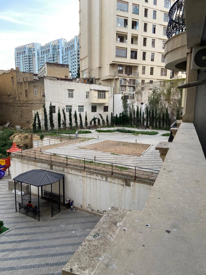 Məhkəmə qərarı ilə Pilot Residence MTK-da qanunsuz tikililərin sökülməsinin icrası niyə yubanır? - FOTOLAR
