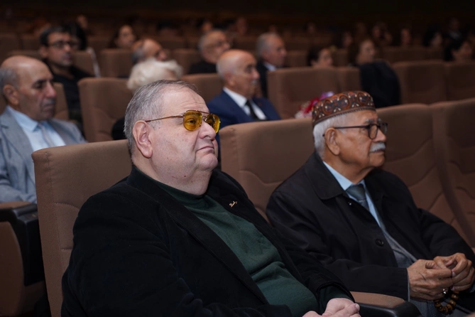 Cənnətin iqamətgahı filminin premyerası keçirilib - FOTOLAR Cənnətin iqamətgahı filminin premyerası keçirilib - FOTOLAR
