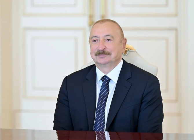 İlham Əliyev Tacikistanın Baş nazirini qəbul edib - FOTOLAR İlham Əliyev Tacikistanın Baş nazirini qəbul edib - FOTOLAR