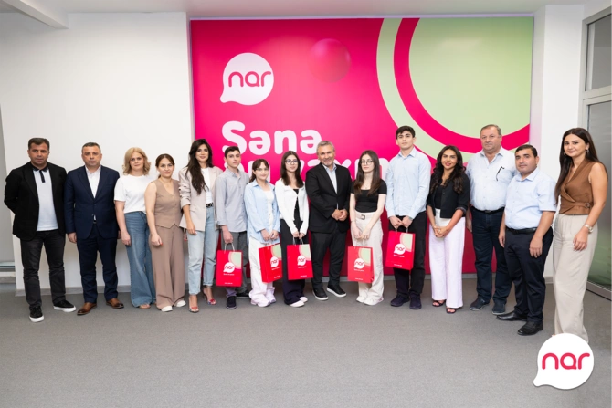 Nar ilin ən yüksək nəticə göstərən abituriyentlərini mükafatlandırdı - FOTOLAR