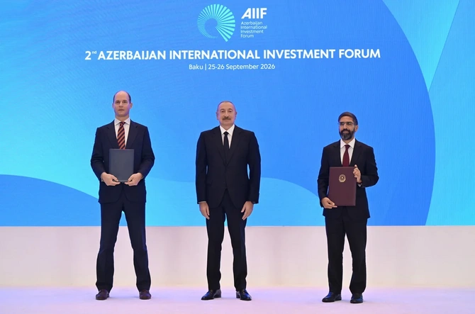 II Azərbaycan Beynəlxalq İnvestisiya Forumunda sənədlər mübadilə edilib - FOTOLAR