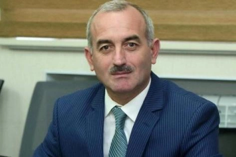 Divarıma maşın çırpıldı, zərəri kim ödəməlidir? — Açıqlama