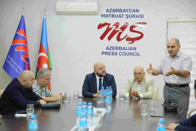 Süni intellekt dövründə media monitorinqi və analitika: Mediatrends imkanları — FOTOLAR