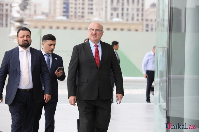 YAP-çılar qurultay üçün toplaşır - FOTOLAR