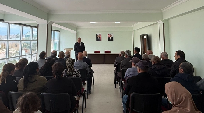 Milli Məclisin deputatı Vüqar Rəhimzadə Culfada seçiciləri ilə növbəti görüşünü keçirib - FOTO
