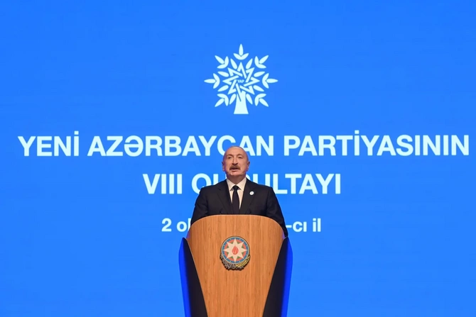 YAP-ın VIII Qurultayı keçirilir, İlham Əliyev çıxış edib - FOTOLAR (YENİLƏNİB) YAP-ın VIII Qurultayı keçirilir, İlham Əliyev çıxış edib - FOTOLAR (YENİLƏNİB)