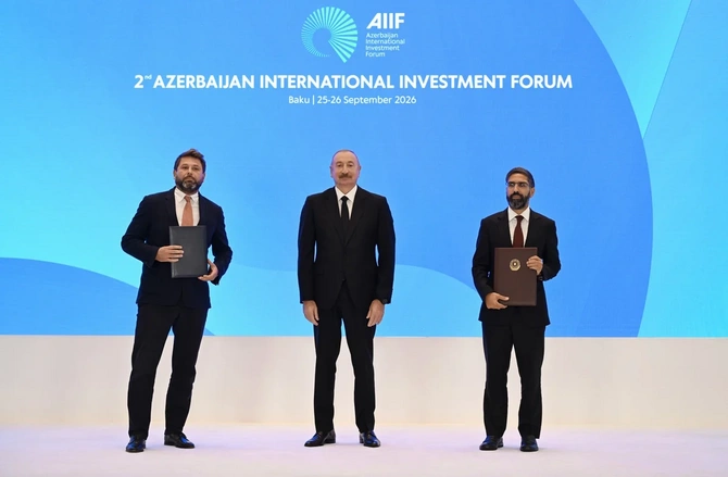 II Azərbaycan Beynəlxalq İnvestisiya Forumunda sənədlər mübadilə edilib - FOTOLAR