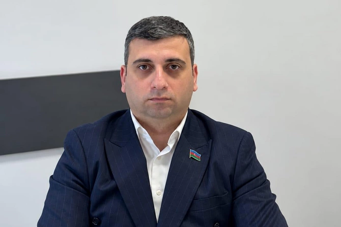 Azərbaycanda maşın sahibi olmaq üçün aylıq nə qədər gəlir lazımdır?