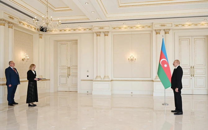 İlham Əliyev Estoniyanın Azərbaycanda yeni təyin olunmuş səfirini qəbul etdi — FOTOLAR