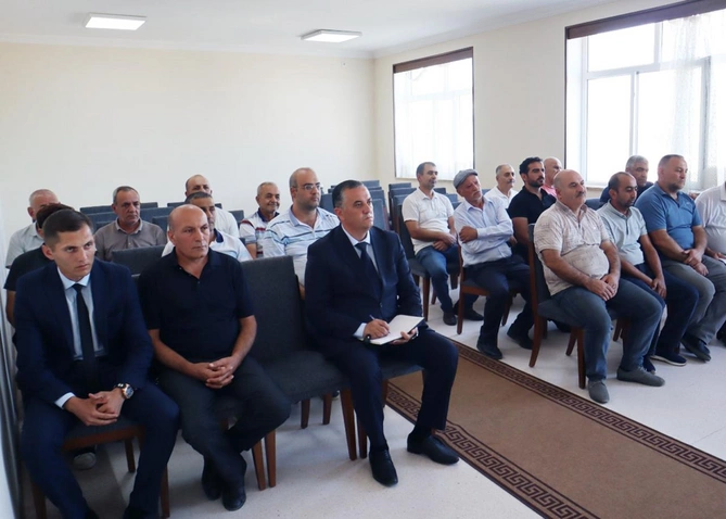 Azərişıq ASC-nin nümayəndələri Culfada fermer və sahibkarlarla görüşüb - FOTOLAR