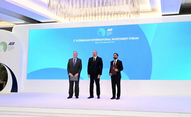 II Azərbaycan Beynəlxalq İnvestisiya Forumunda sənədlər mübadilə edilib - FOTOLAR