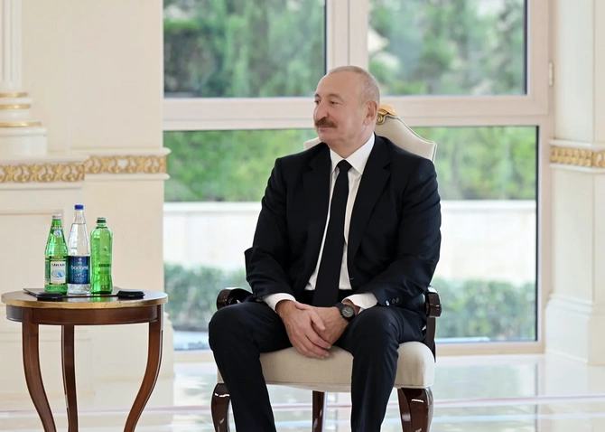 İlham Əliyev Avstriyanın Azərbaycanda yeni səfirini qəbul edib - FOTOLAR