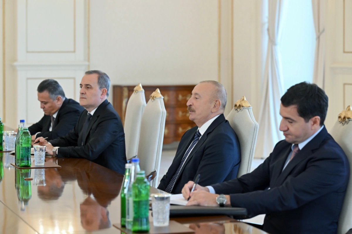 İlham Əliyev Bəhreynin xarici işlər nazirini qəbul edib — FOTOLAR