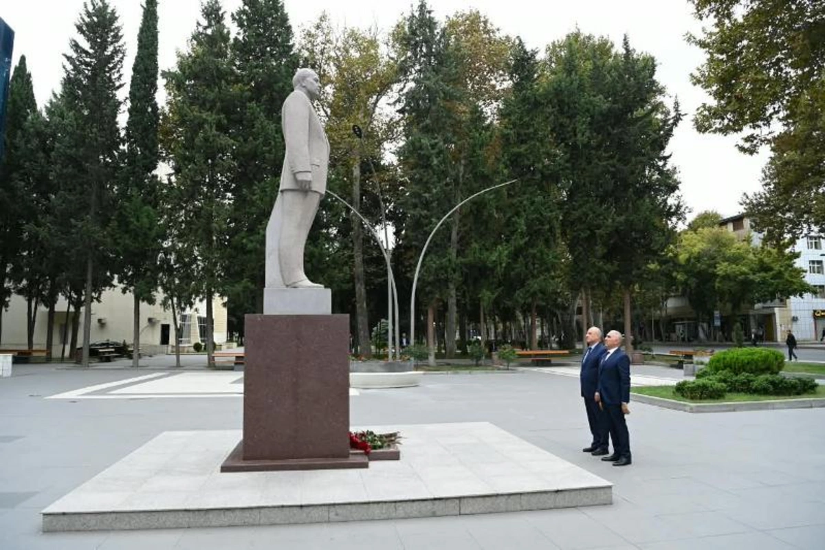 Vüqar Əhmədov Goranboy, Mingəçevir və Yevlaxdan olan sakinlərlə görüşüb