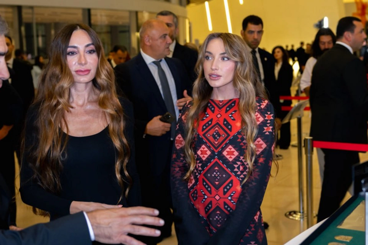 Alyona Əliyeva "44" filminin premyerasından paylaşım etdi - FOTOLAR