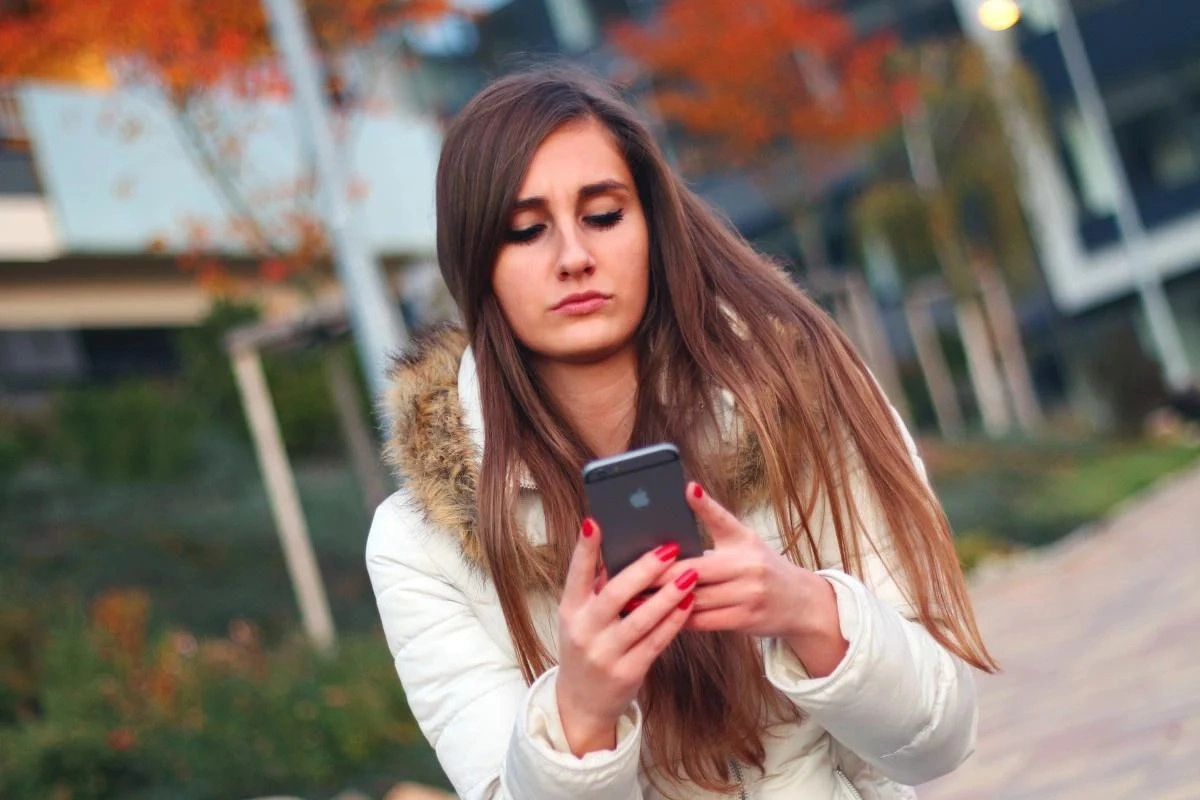 Telefon nömrəsi sevgiyə təsir edir? - Numeroloqlar bu rəqəmləri fərqləndirir