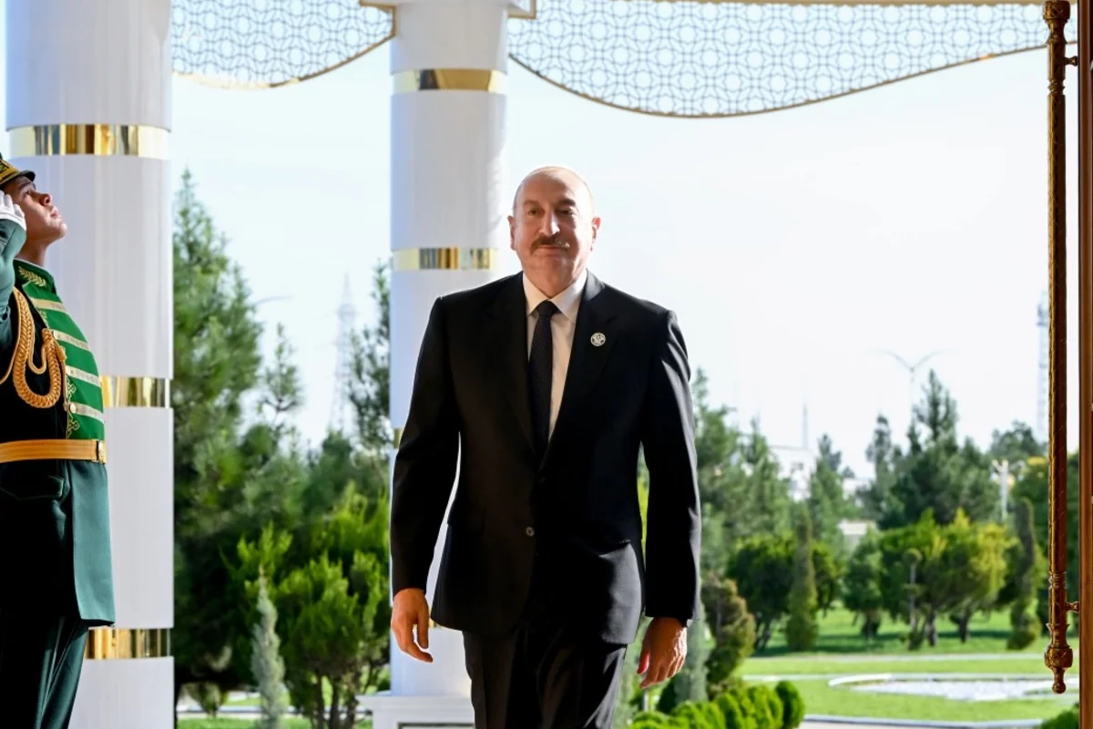 İlham Əliyev MDB Dövlət Başçıları Şurasının iclasının keçiriləcəyi məkana gedib - FOTOLAR (YENİLƏNİB)