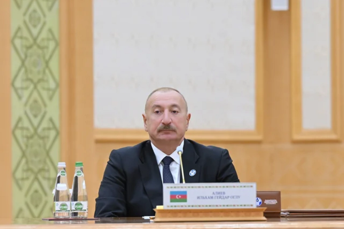 İlham Əliyev MDB Dövlət Başçıları Şurasının məhdud tərkibdə iclasında çıxış etdi - FOTOLAR (YENİLƏNİB)
