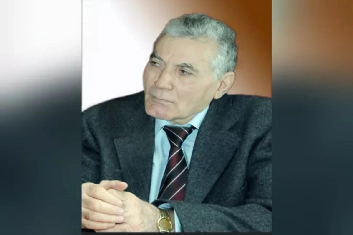 Ədəbiyyat qəzetinin keçmiş baş redaktoru vəfat etdi