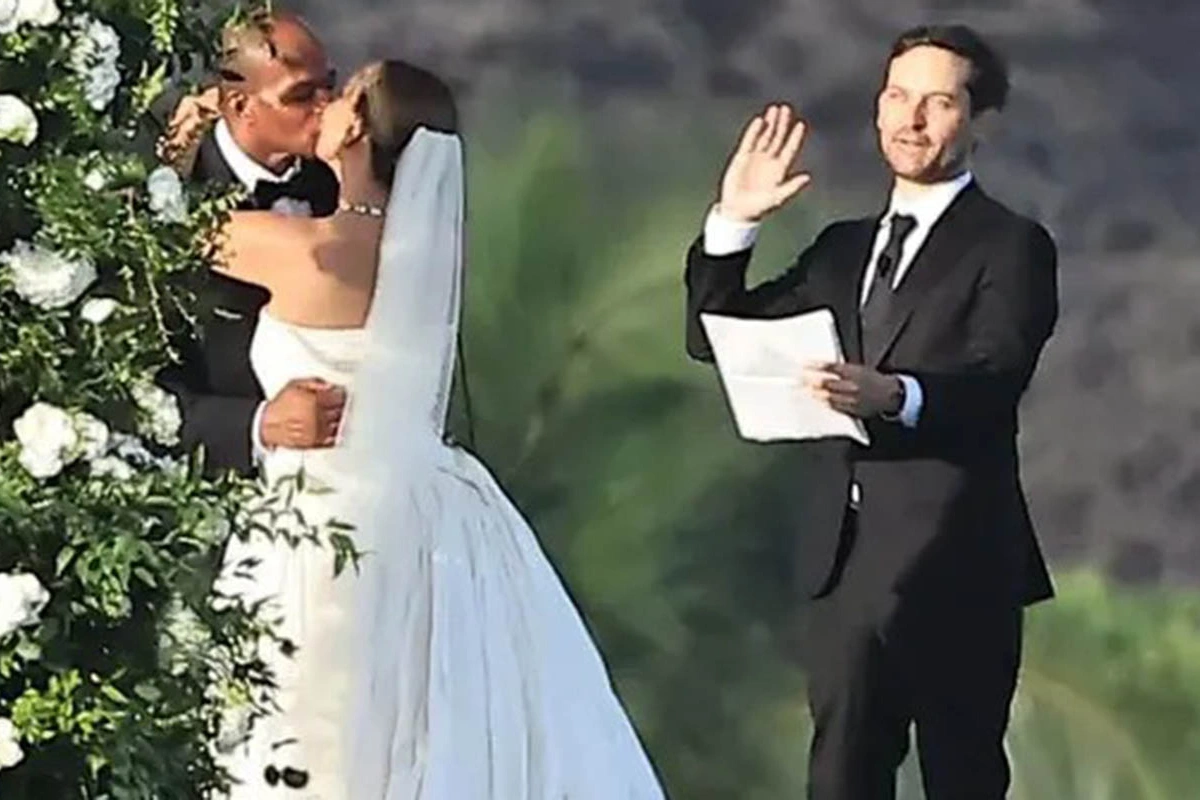 Ötən ay boşandığı xanımının toyunda aparıcı oldu — FOTOLAR