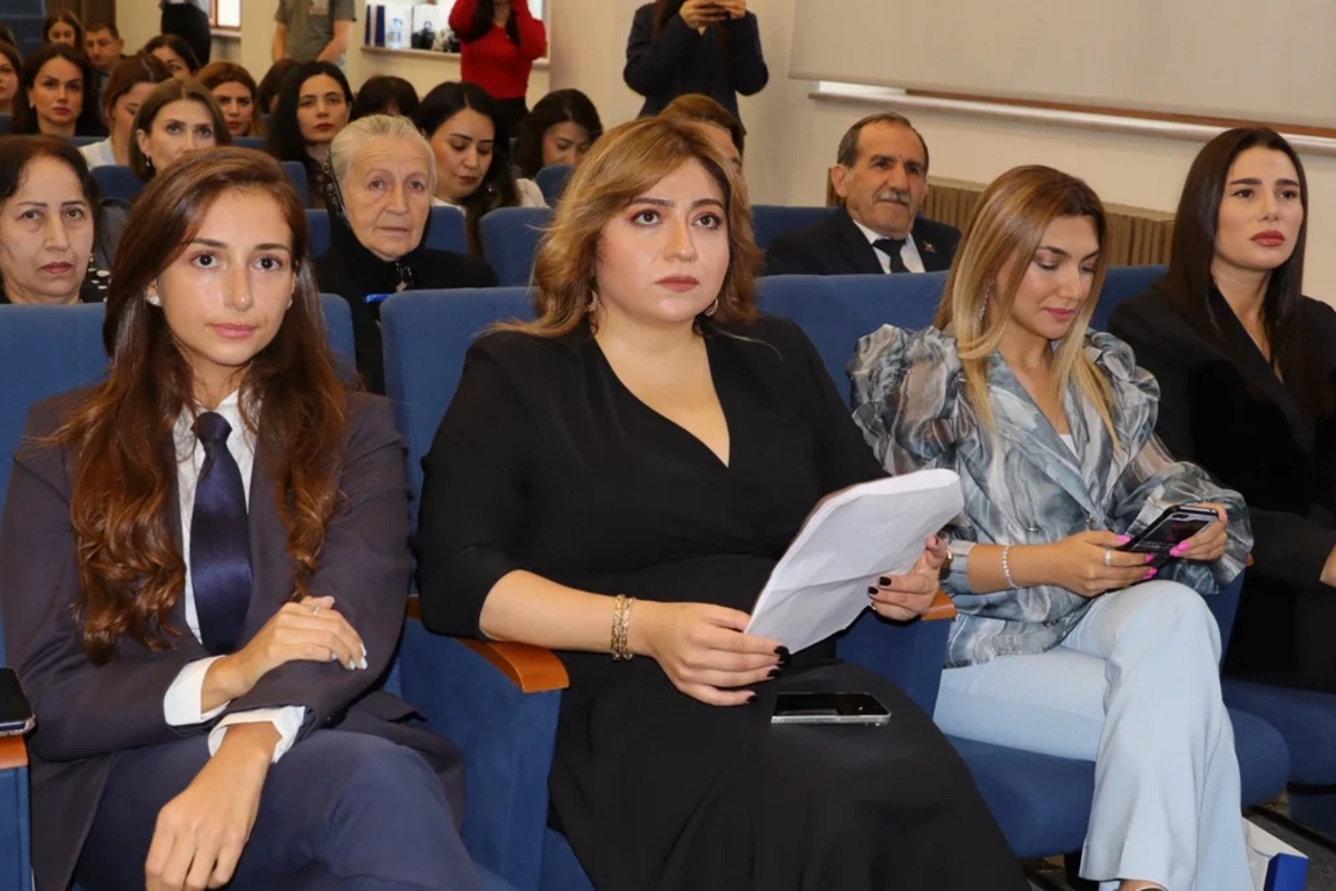 Xankəndidə Vətəndəsən II Qarabağ Təhsil Forumu keçirilib - FOTOLAR