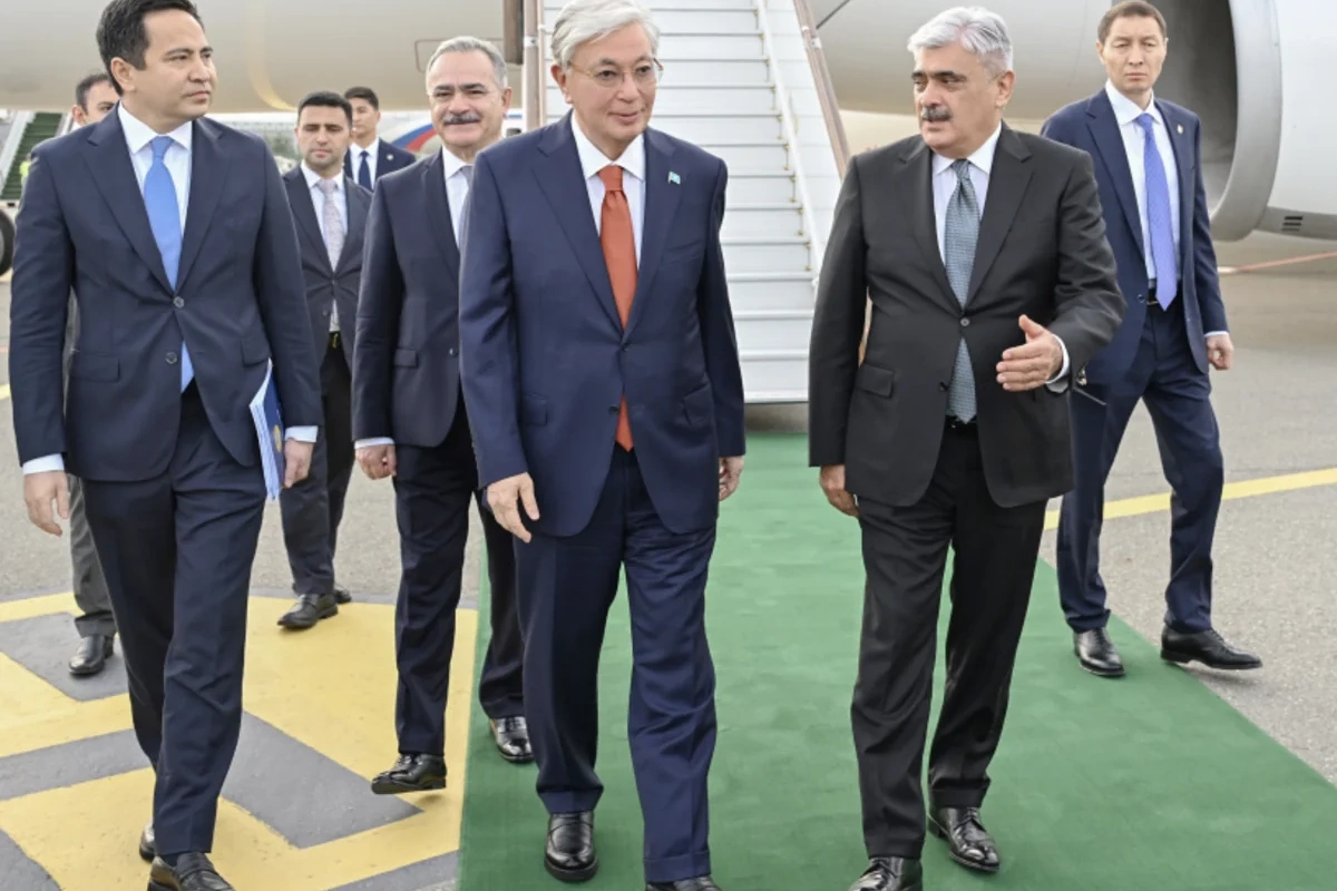 Qazaxıstan Prezidenti Azərbaycana gəldi - FOTOLAR