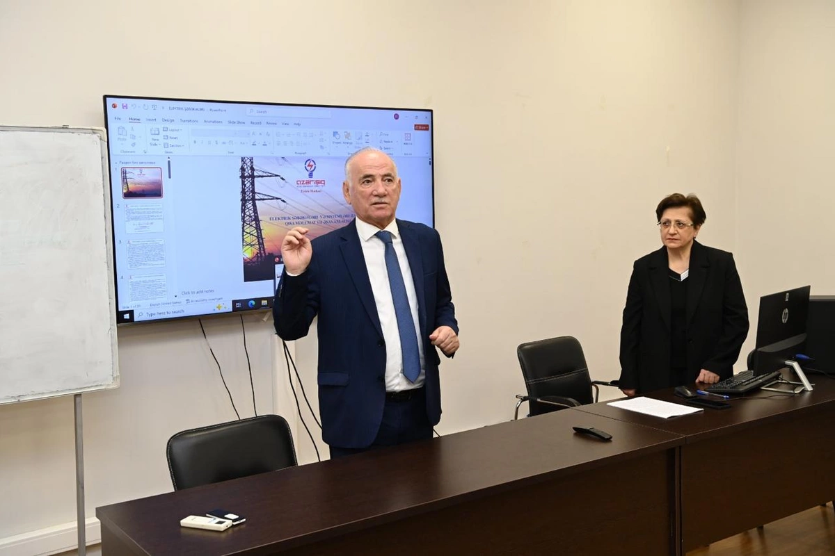 Azərbaycanın enerji təcrübəsi Özbəkistana ötürülür: mühəndis- energetiklər "Azərişıq" ASC-də təlimlərə başlayıblar - FOTOLAR