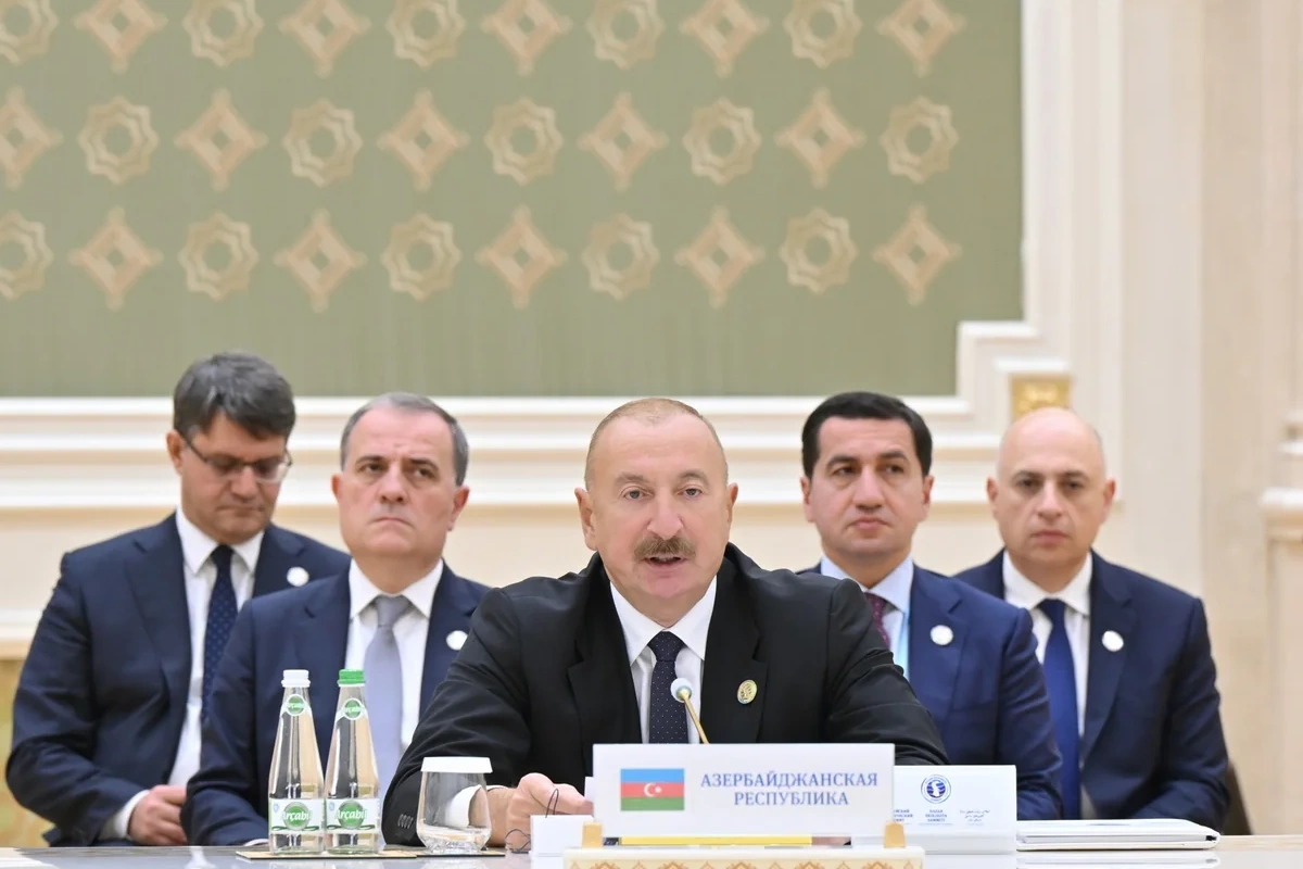 İlham Əliyev Xəzər Ekoloji Sammitində çıxış edib - FOTOLAR (YENİLƏNİB)