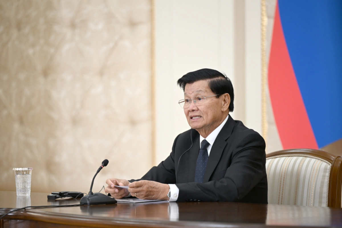 Azərbaycan və Laos prezidentləri mətbuata bəyanatlarla çıxış ediblər — FOTOLAR