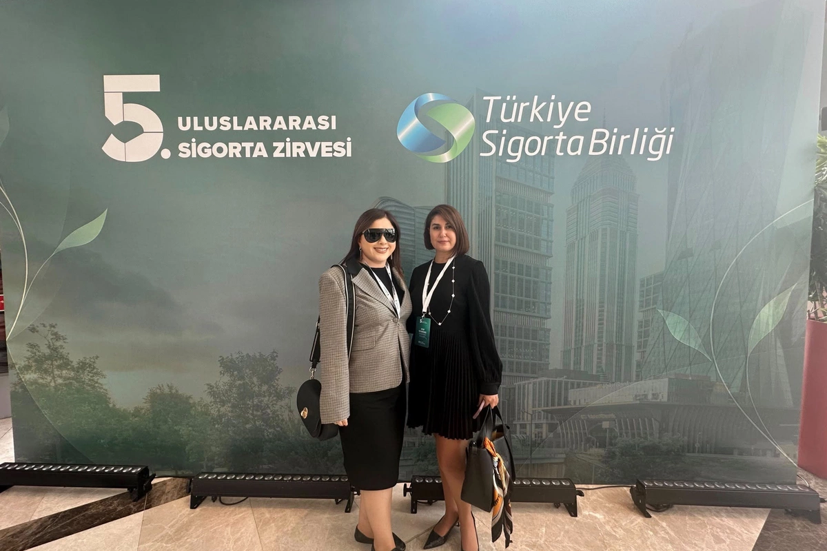 "Qala Sığorta"nın nümayəndəsi İstanbulda Beynəlxalq Sığorta Zirvəsində iştirak edir — FOTOLAR