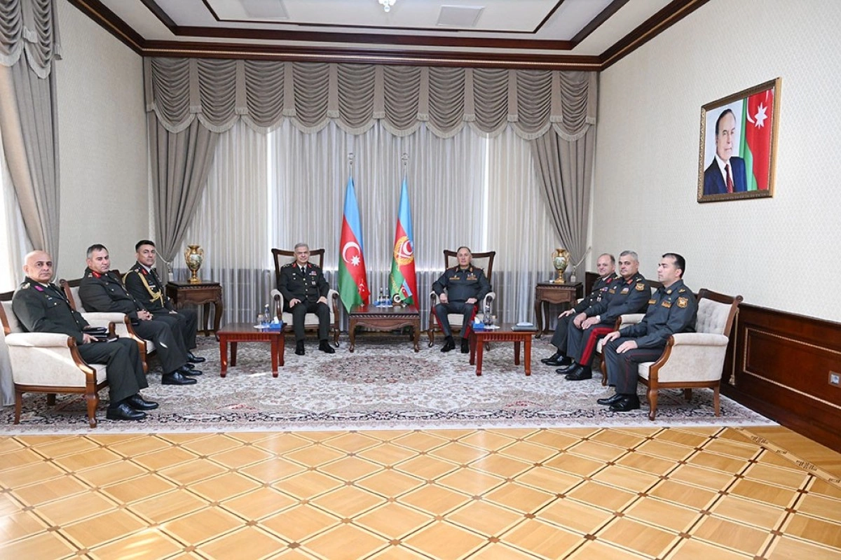 Baş Qərargah rəisi Türkiyə nümayəndə heyəti ilə görüşüb - FOTOLAR