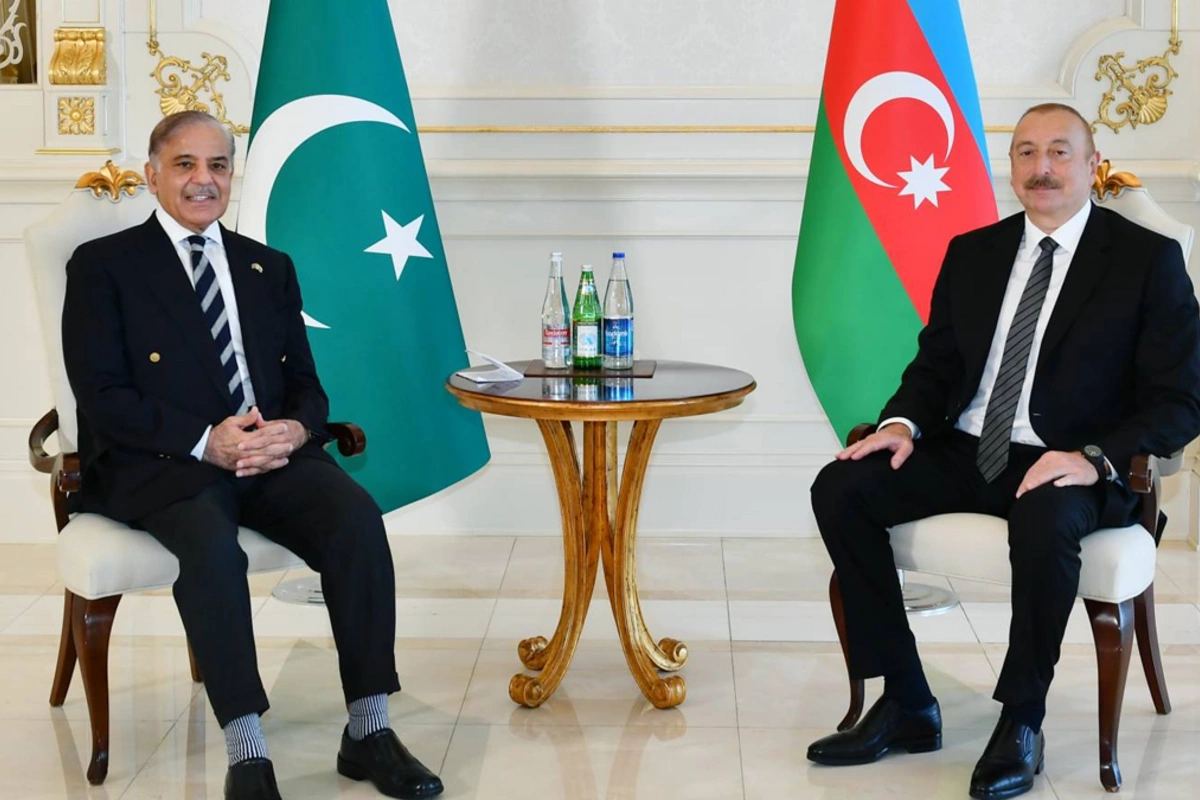 Şahbaz Şərif İlham Əliyevə zəng etdi